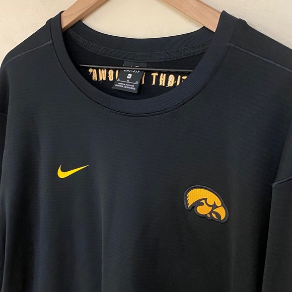 Nike Iowa Hawkeyes On Field Fight For Iowa Pullover Sweatshirt Black Size XL - Picture 2 of 5